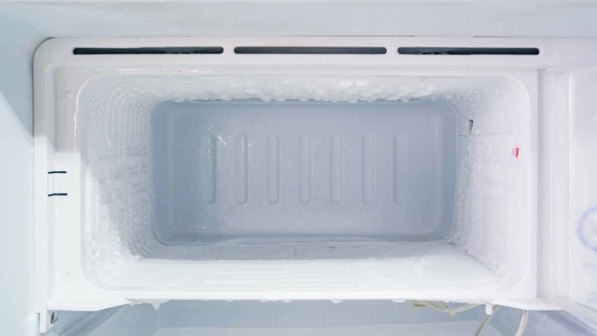 glace du congélateur