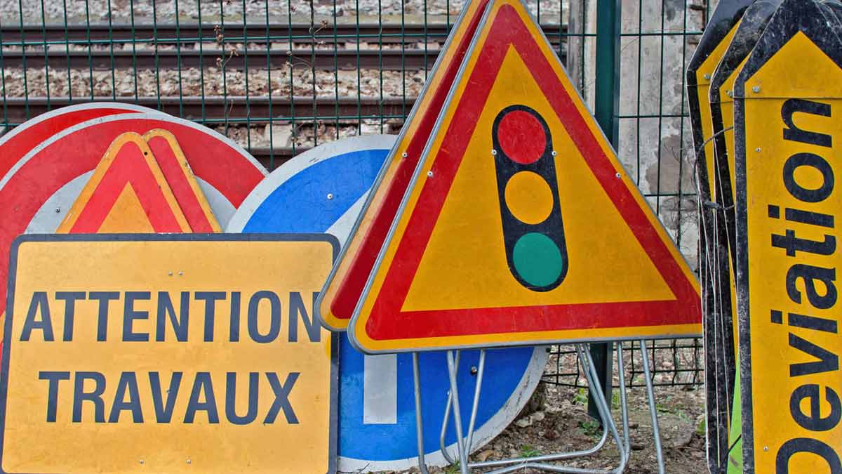 panneaux de signalisation